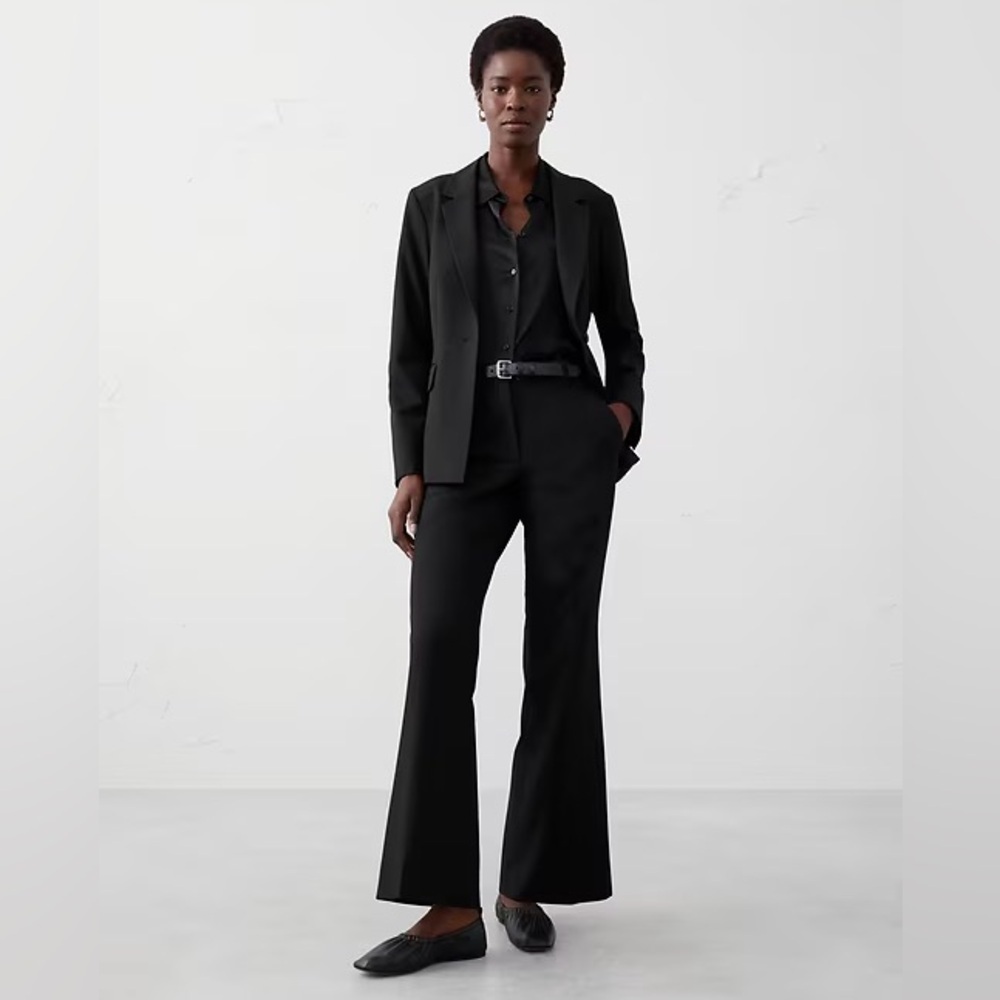 NWT! Banana Republic Black Bootcut High-Rise Sculpted Easy Trouser 🖥️5️⃣